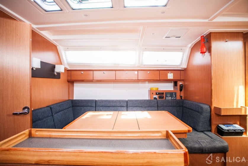 Bavaria Cruiser 46 - Yacht Charter Sailica