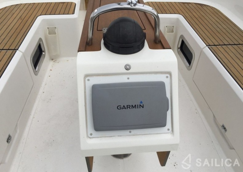 Bavaria Cruiser 46 - Yacht Charter Sailica