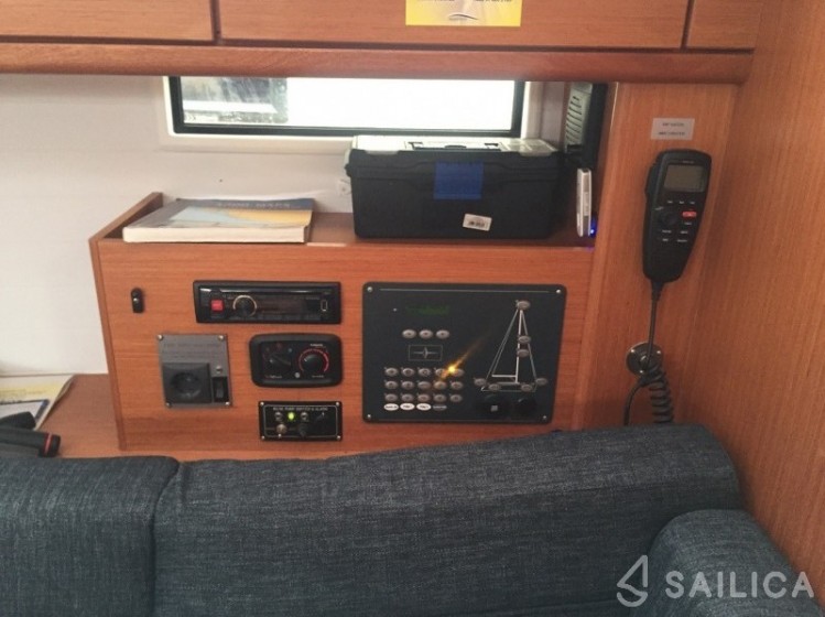 Bavaria Cruiser 46 - Yacht Charter Sailica