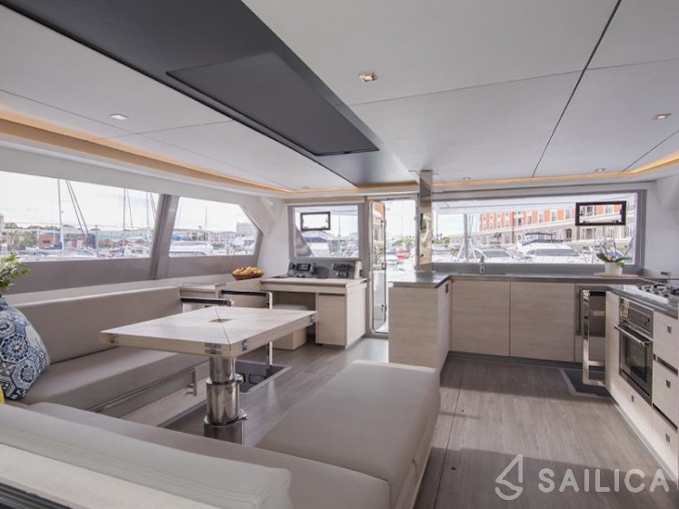 Leopard 50 - Yacht Charter Sailica