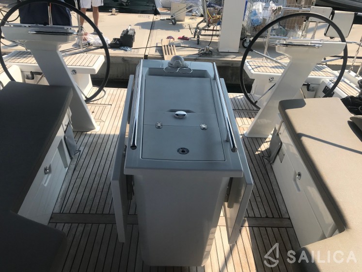 Oceanis 46.1 - Yacht Charter Sailica