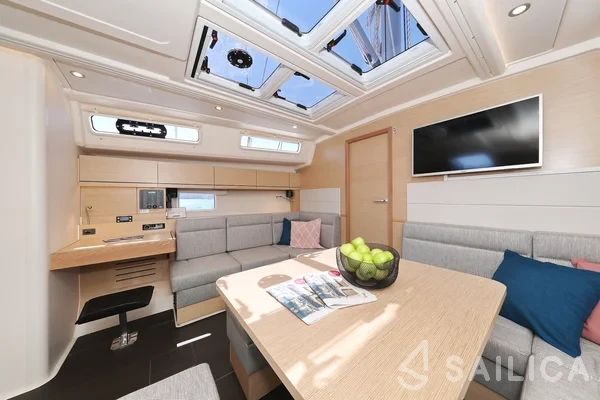 Hanse 458 - Yacht Charter Sailica