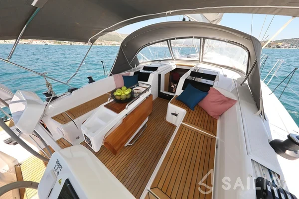 Hanse 458 - Yacht Charter Sailica
