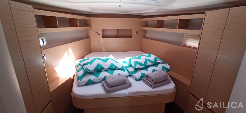Hanse 458 - Yacht Charter Sailica