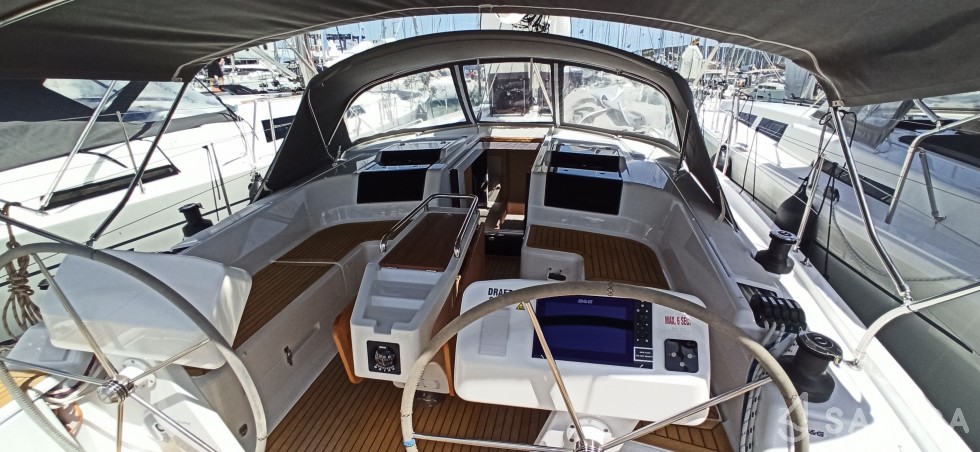 Hanse 458 - Yacht Charter Sailica