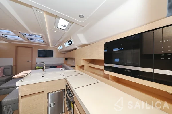 Hanse 458 - Yacht Charter Sailica