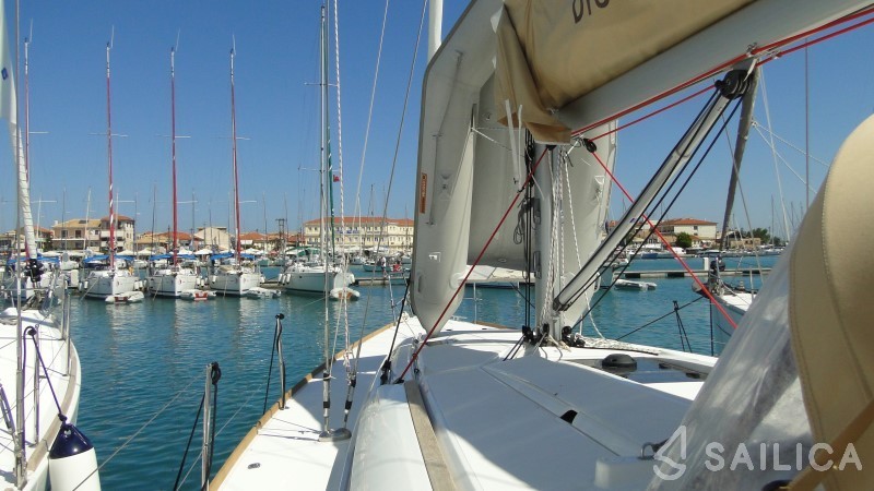 Sun Odyssey 449 - Yacht Charter Sailica