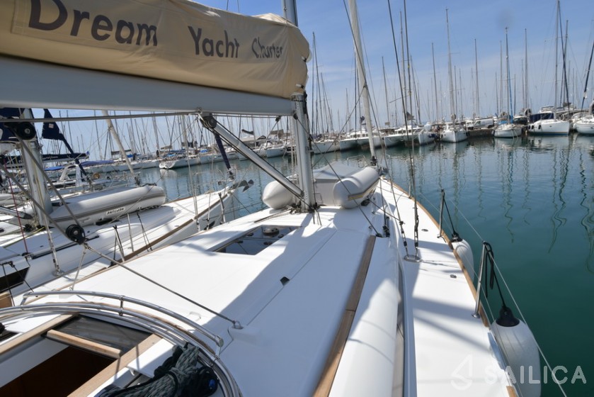 Sun Odyssey 449 - Yacht Charter Sailica