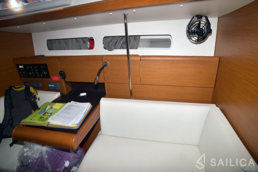 Sun Odyssey 449 - Yacht Charter Sailica