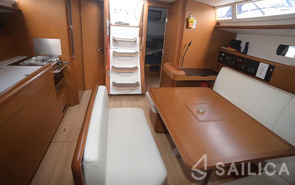 Sun Odyssey 479 - Yacht Charter Sailica