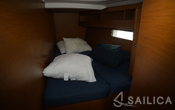 Sun Odyssey 479 - Yacht Charter Sailica