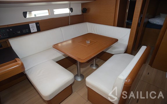 Sun Odyssey 479 - Yacht Charter Sailica