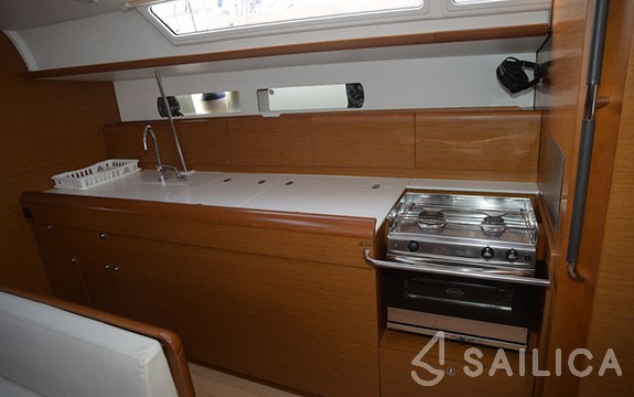 Sun Odyssey 479 - Yacht Charter Sailica