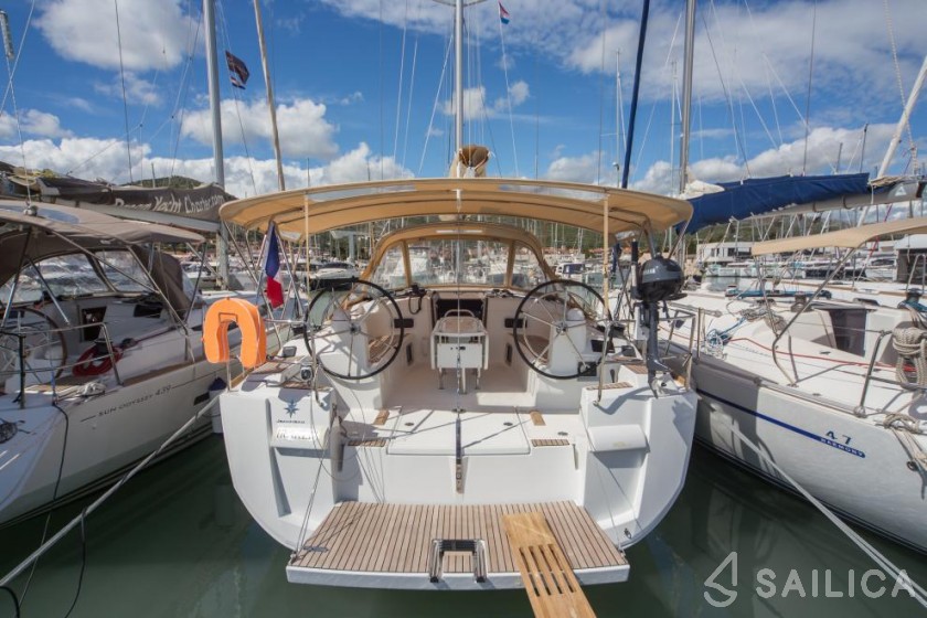 Sun Odyssey 479 - Yacht Charter Sailica