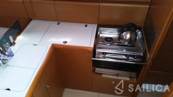 Sun Odyssey 379 - Yacht Charter Sailica