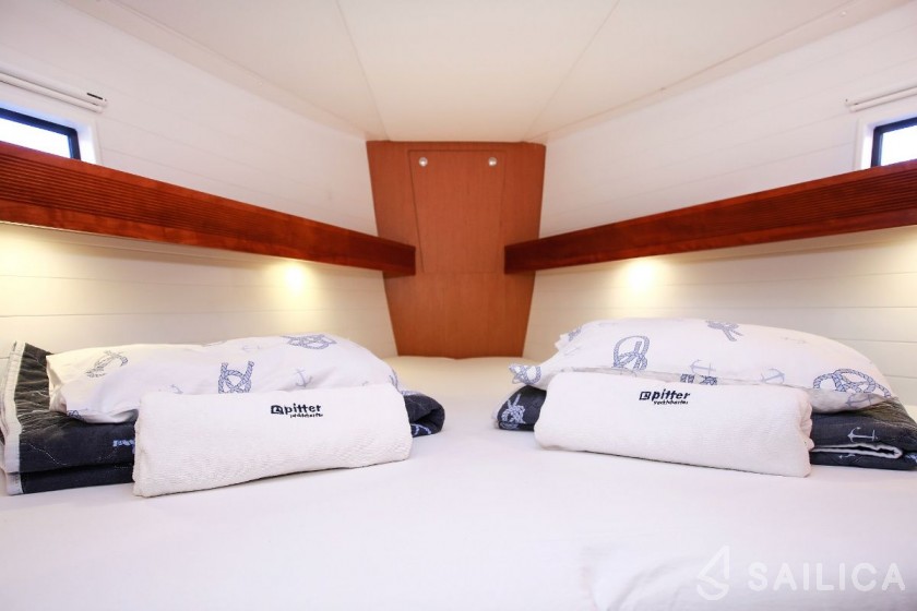 Bavaria 40 Cruiser - Yacht Charter Sailica