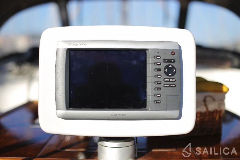 Bavaria 40 Cruiser - Yacht Charter Sailica