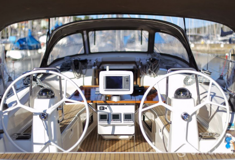 Bavaria 40 Cruiser - Yacht Charter Sailica