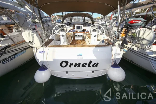 Bavaria 40 Cruiser - Yacht Charter Sailica