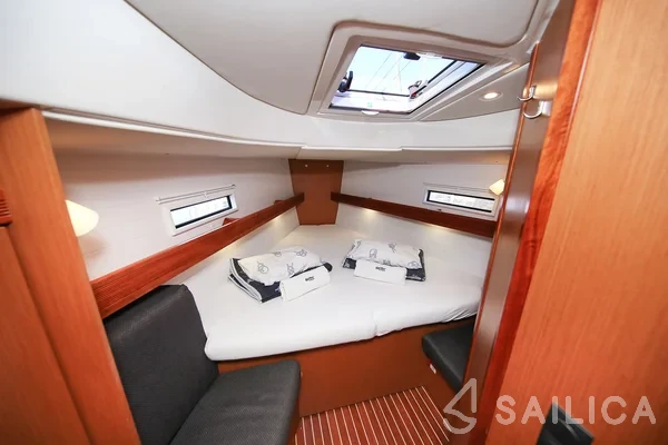 Bavaria 40 Cruiser - Yacht Charter Sailica