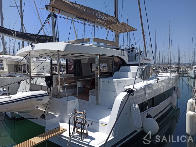 Bali Catspace - Yacht Charter Sailica