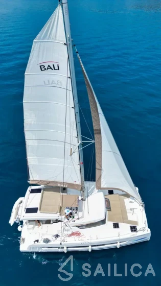 Bali Catspace - Yacht Charter Sailica