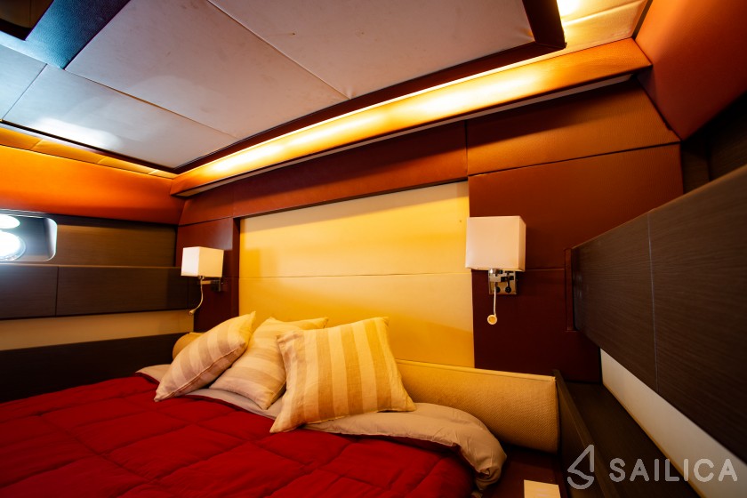 Leopard 23 - Yacht Charter Sailica