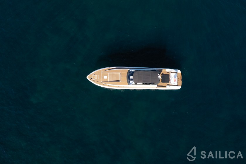 Leopard 23 - Yacht Charter Sailica