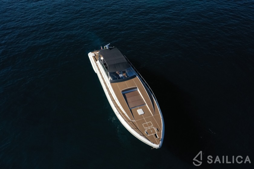 Leopard 23 - Yacht Charter Sailica