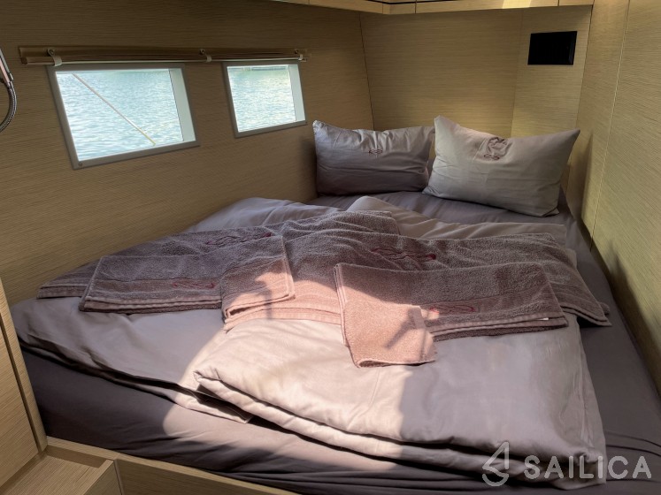 Hanse 548 - Yacht Charter Sailica