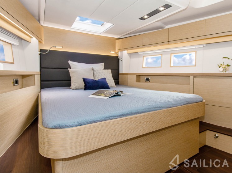 Hanse 548 - Yacht Charter Sailica