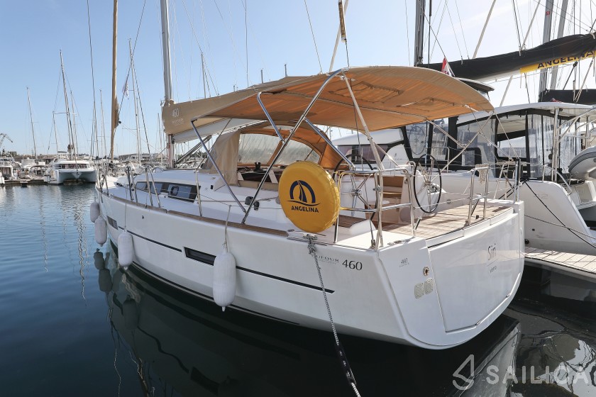 Dufour 460 GL - Yacht Charter Sailica