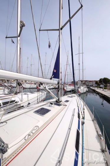 Bavaria 44 - Yacht Charter Sailica