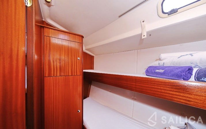 Bavaria 44 - Yacht Charter Sailica