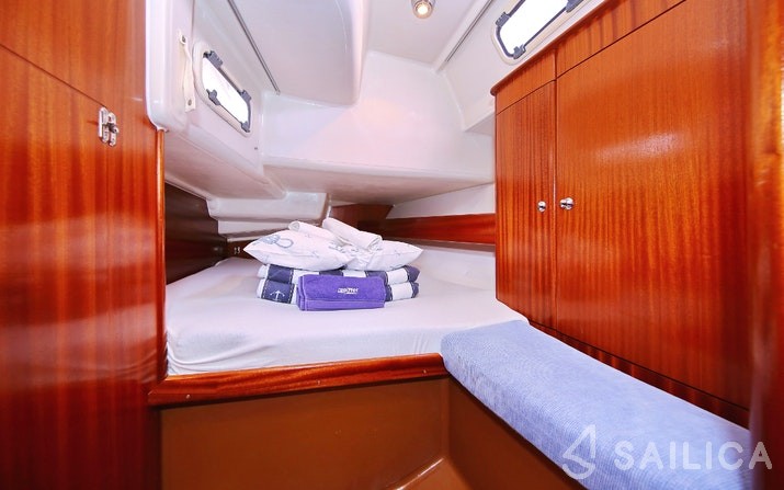 Bavaria 44 - Yacht Charter Sailica