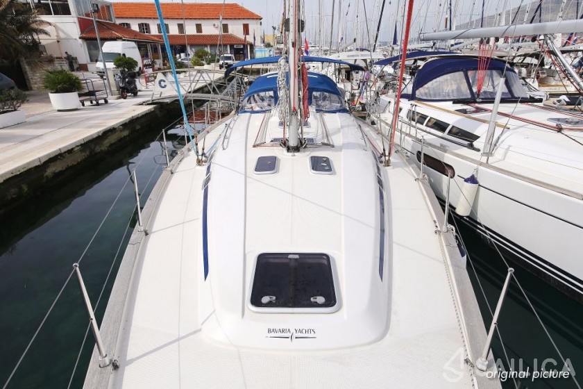 Bavaria 44 - Yacht Charter Sailica