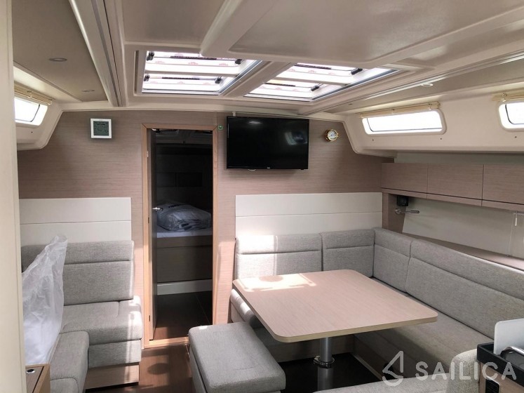Hanse 458 - Yacht Charter Sailica