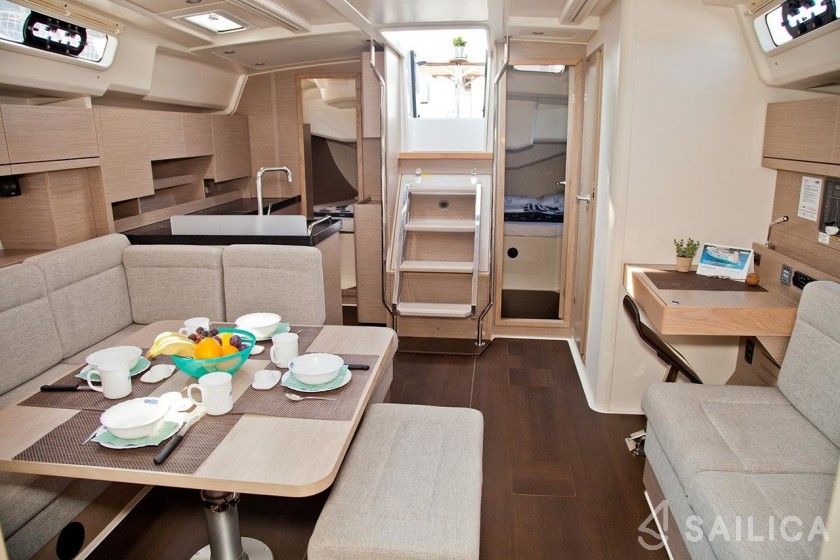 Hanse 458 - Yacht Charter Sailica