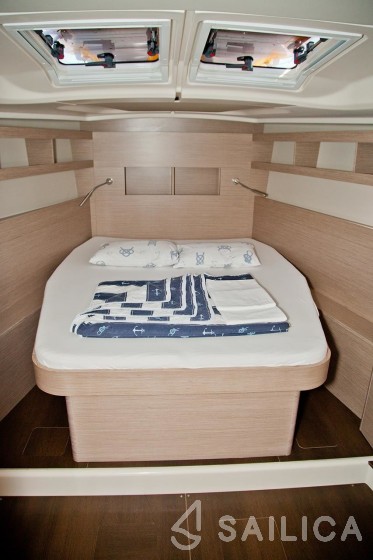 Hanse 458 - Yacht Charter Sailica