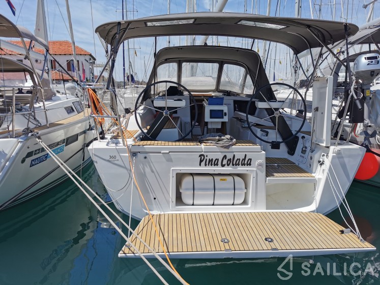 Dufour 360 GL - Yacht Charter Sailica