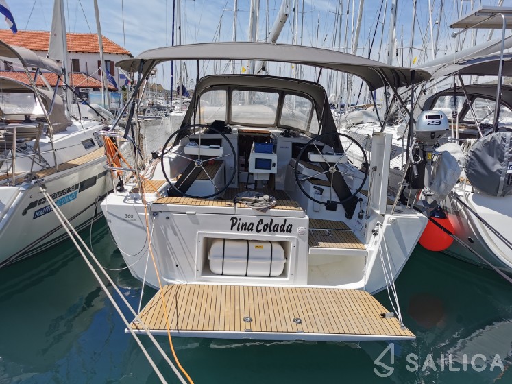 Dufour 360 GL - Yacht Charter Sailica