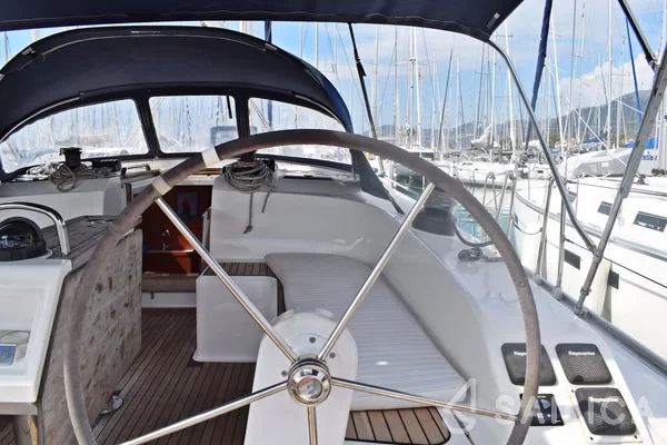 Bavaria 51 Cruiser - Yacht Charter Sailica
