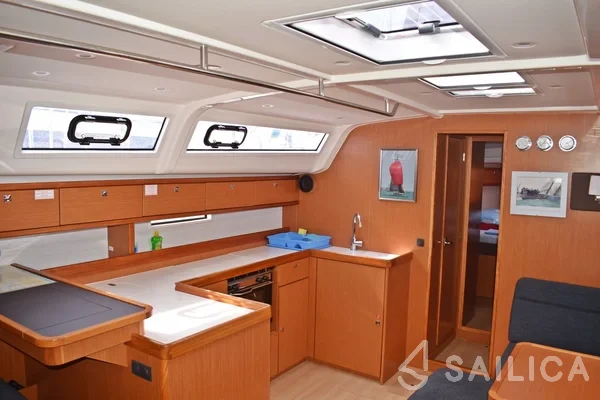 Bavaria 51 Cruiser - Yacht Charter Sailica