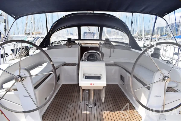 Bavaria 51 Cruiser - Yacht Charter Sailica