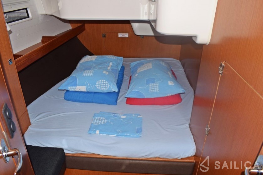 Bavaria 51 Cruiser - Yacht Charter Sailica