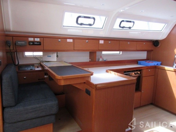 Bavaria 51 Cruiser - Yacht Charter Sailica
