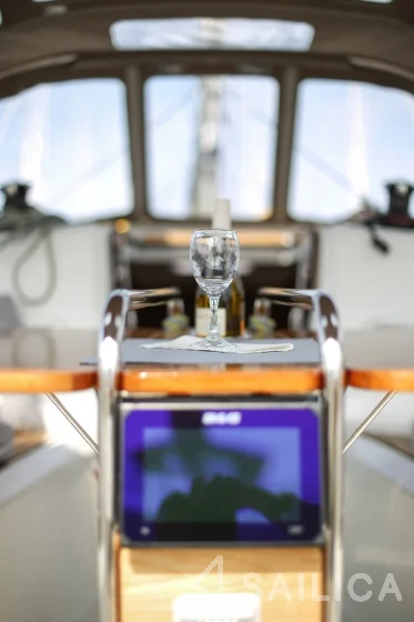 Sun Odyssey 349 - Yacht Charter Sailica