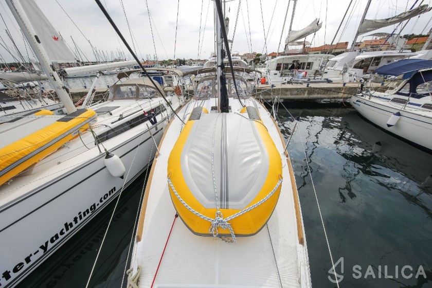 Sun Odyssey 349 - Yacht Charter Sailica