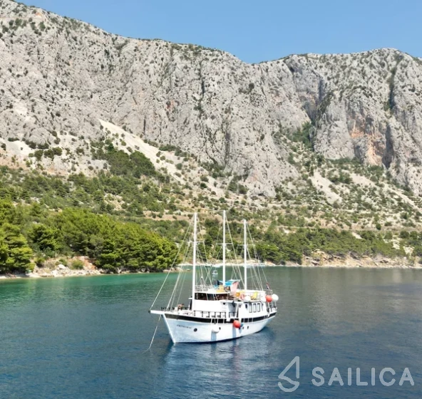 Gulet - Yacht Charter Sailica
