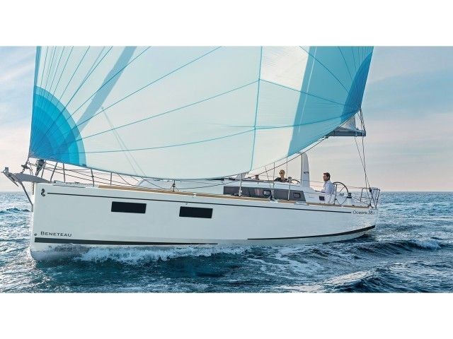 Oceanis 38.1 - Yacht Charter Sailica